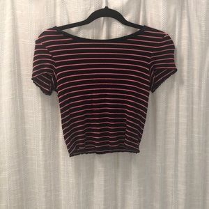 Garage fitted cropped tee